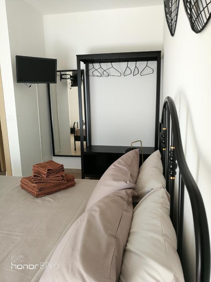 Bariairport Bed & Breakfast Ngoại thất bức ảnh